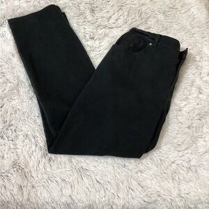 Gloria Vanderbilt black Amanda 5 pocket jeans Woman’s size 12 short